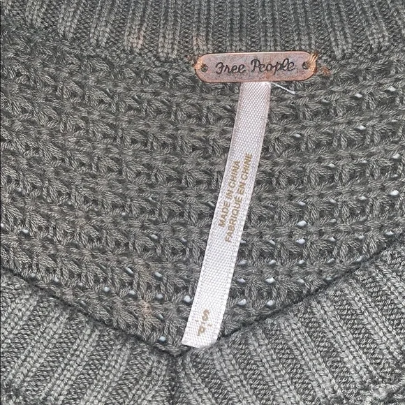 Free People Olive Green Sweater - Picture 6 of 6